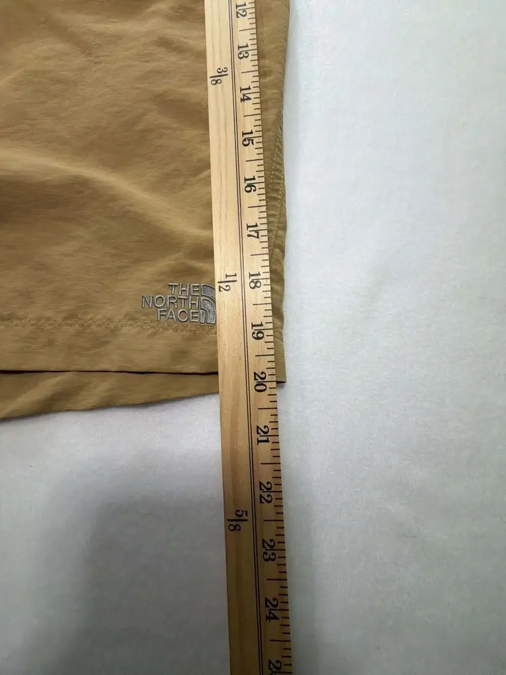 The North Face Hiking Shorts Khaki Brown Outdoor Walking